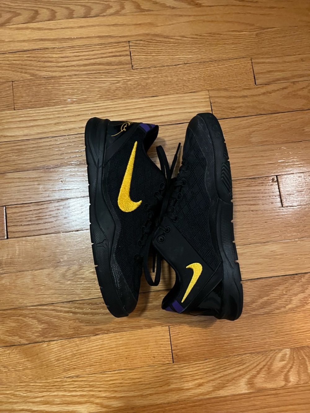 Kobe - Boys - 3Y - Used - No Box